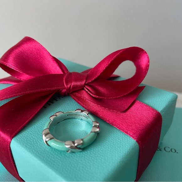 Tiffany and Co. Signature X Ring Blue Enamel Size 7 - Picture 3 of 10